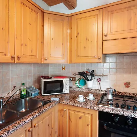Marmolada Apartment