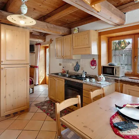 Marmolada Apartment Falcade