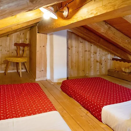 Marmolada Apartment