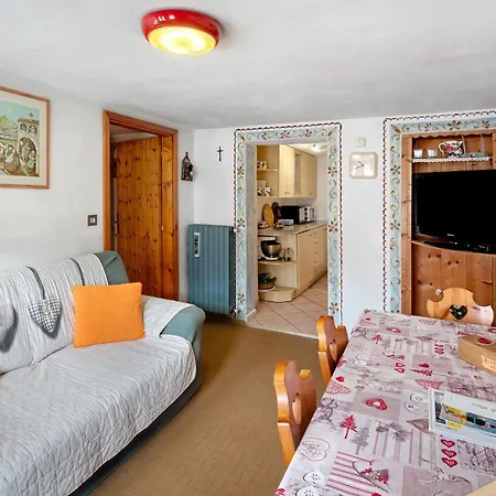 Apartment Marmolada *